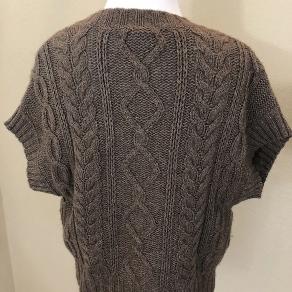 GAP Brown Cable Knit Cardigan Size Large - Picture 5 of 7